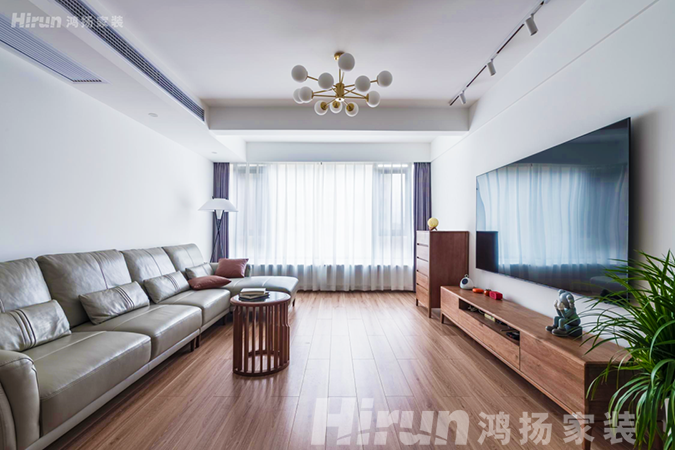156㎡北歐風(fēng)四居室，LDK格局，原木地板通鋪，全屋簡(jiǎn)單清爽，愛了！