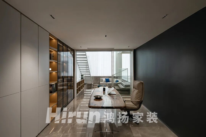 300㎡純白復式：下沉會客廳，品茗暢談，享歲月靜好